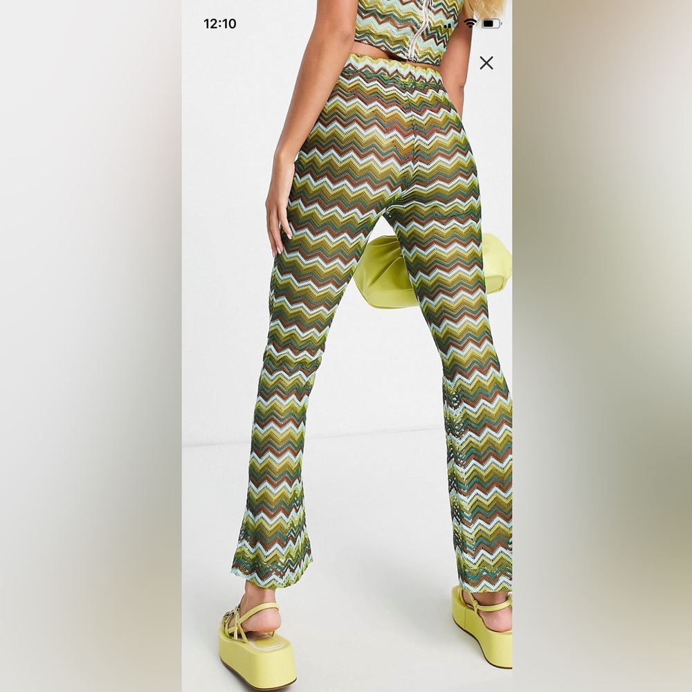 Zig zag retro flare pants
